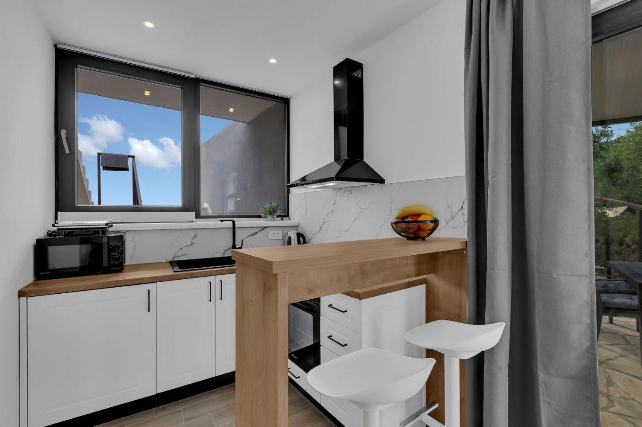 Apartments Lucky เบรลา ภายนอก รูปภาพ