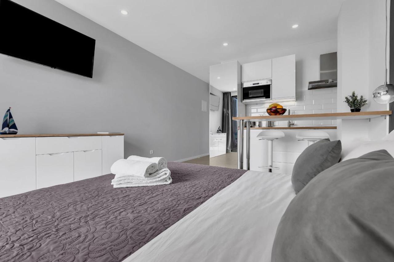 Apartments Lucky เบรลา ภายนอก รูปภาพ